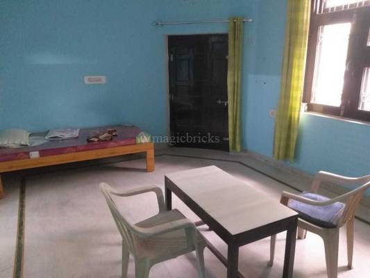Bed in a 2 Bhk apartment Mansarovar - Boys hostel in Jaipur