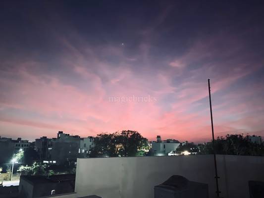 Bed in a 2 Bhk apartment Mansarovar - Co-ed hostel in Jaipur