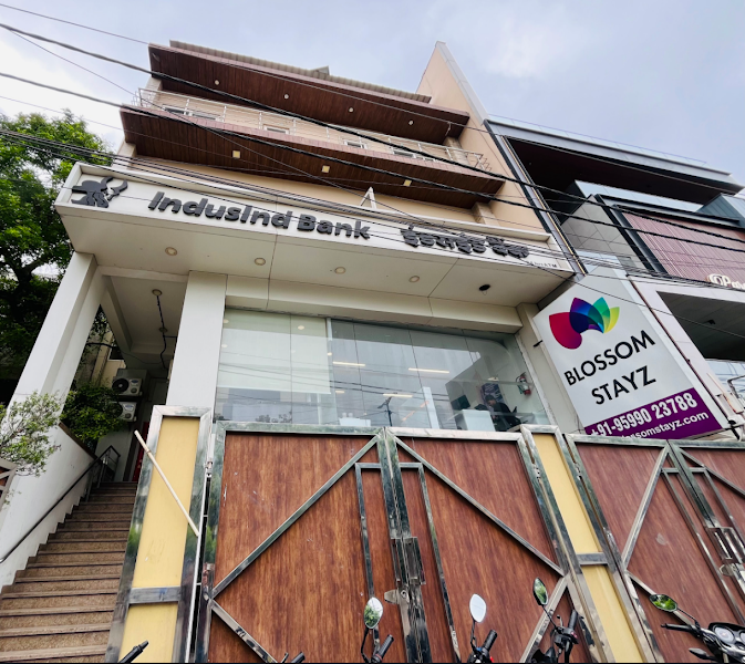 Blossom stayz - Pg for Boys north campus - Co-ed hostel in Delhi
