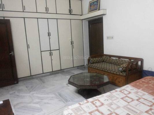Madhuri PG Tilak Nagar - Girls hostel in Jaipur
