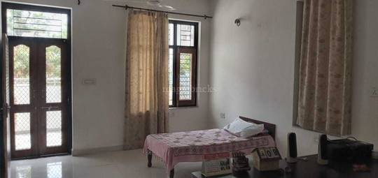 Neelkanth stay home PG Mahal Yojana - Building entrance