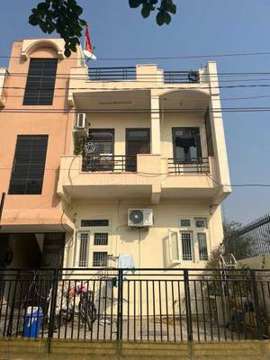 Paarth's Girls PG Chandragupta Nagar - Room interior