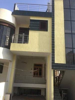 Shekhawat PG for Corporates for Men. Ambabari Colony - Boys hostel in Jaipur