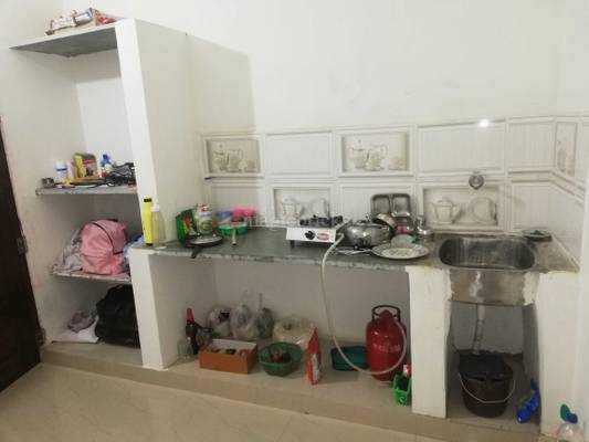Single Room in a 1 Bhk apartment Pratap Nagar - Co-ed hostel in Jaipur