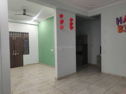 Single Room in a 2 Bhk apartment Sumer Nagar - Building entrance